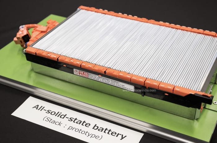 Solid state battery